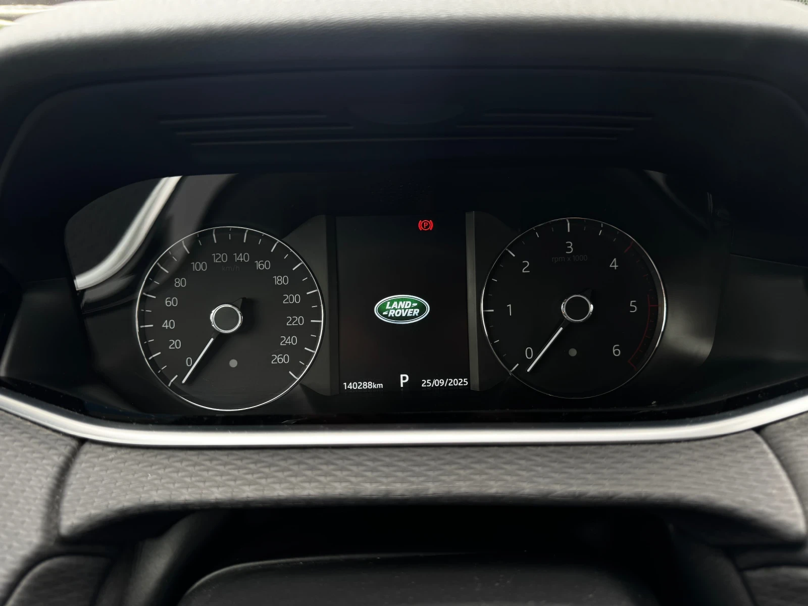 Land Rover Range Rover Evoque Facelift 2.0d AWD Santorini Black | Mobile.bg   12