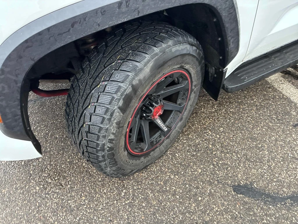 Toyota Sequoia 4WD  CARFAX - изображение 7