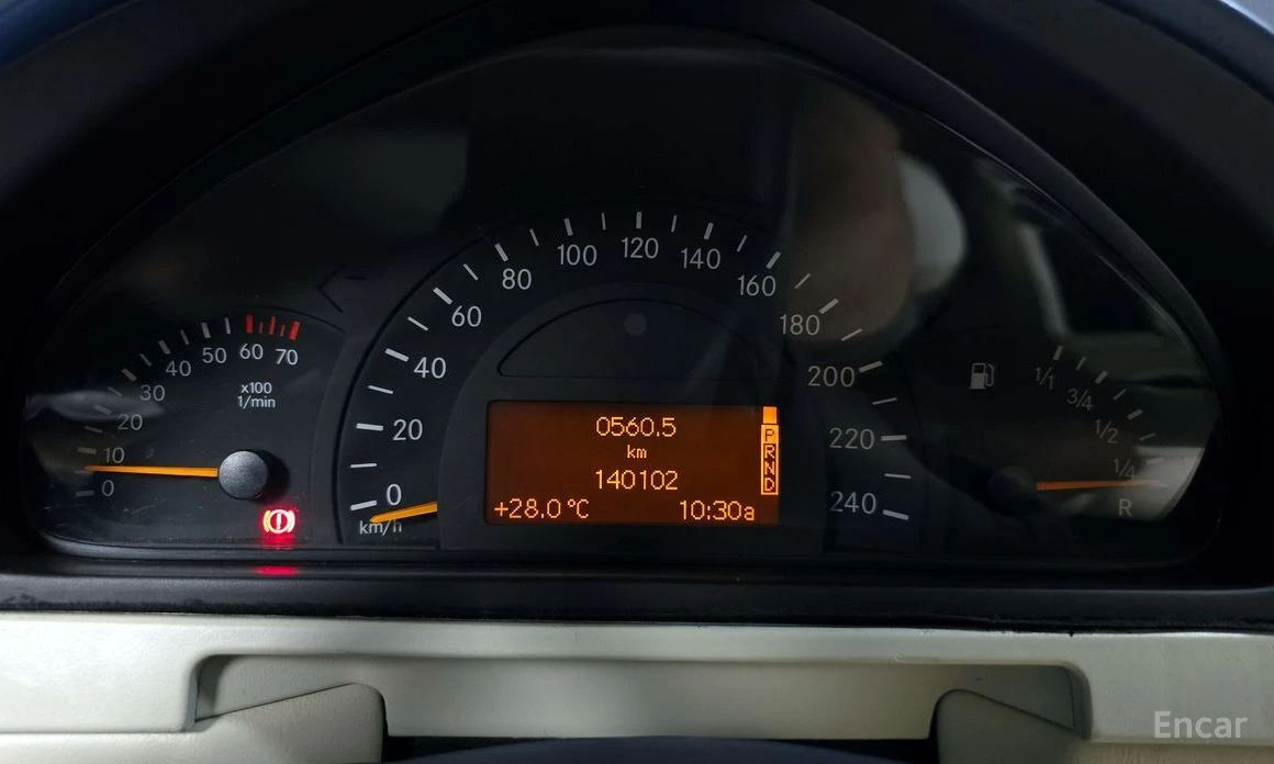 Mercedes-Benz G 500  - изображение 8