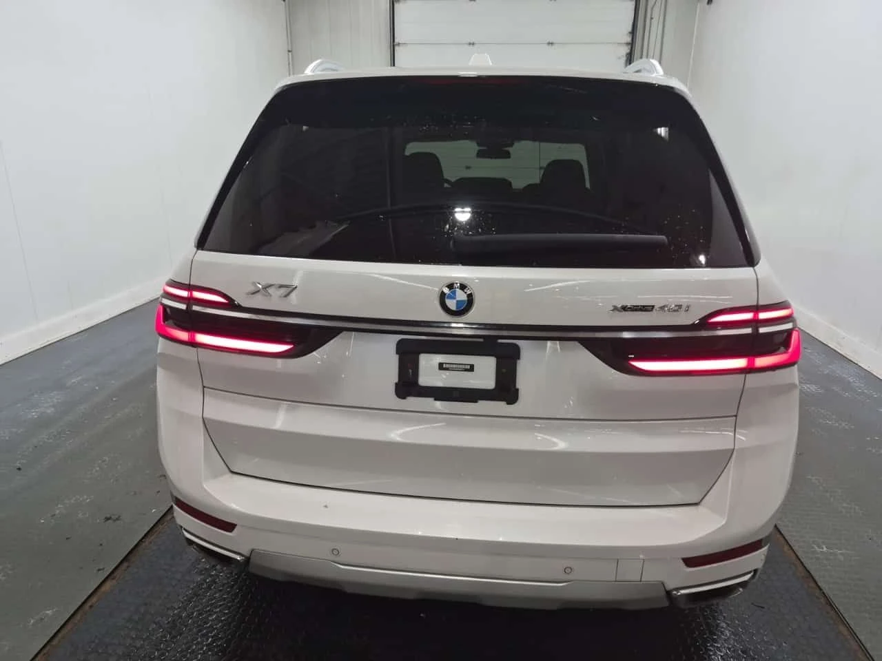 BMW X7 * XDRIVE40I * CARFAX * ЦЕНА ДО БГ, снимка 4 - Автомобили и джипове - 54521606