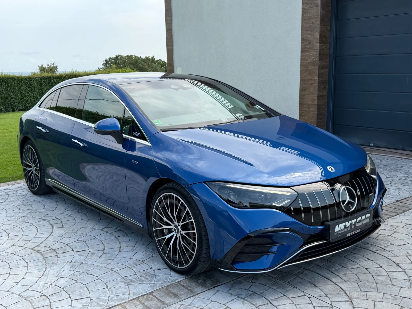 Mercedes-Benz EQE 43 AMG 4matic