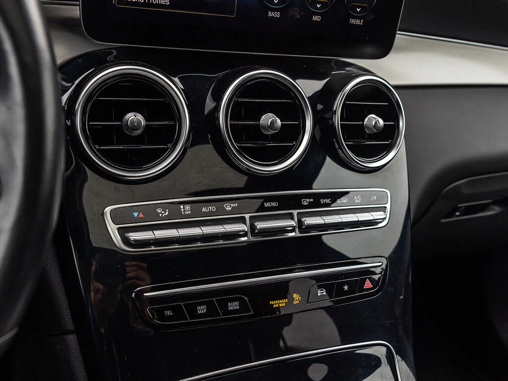 Mercedes-Benz GLC 300 GLC 300 4MATIC* COUPE* Burmester* подгрев* 360* , снимка 12 - Автомобили и джипове - 54822657