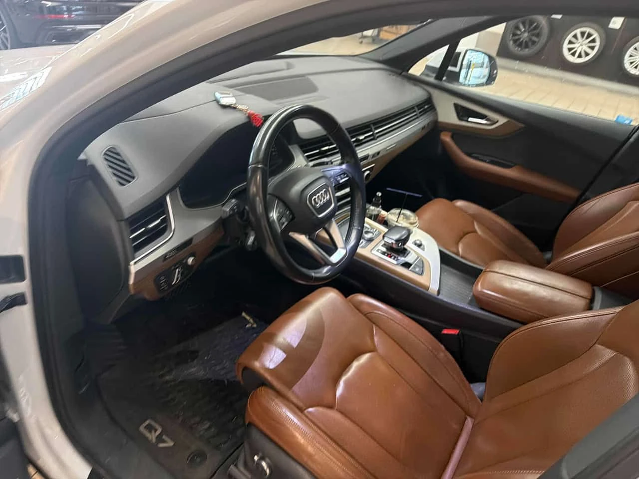 Audi Q7 | Technik | DISTRONIC | 360 | HUD | CARFAX | , снимка 5 - Автомобили и джипове - 55167329