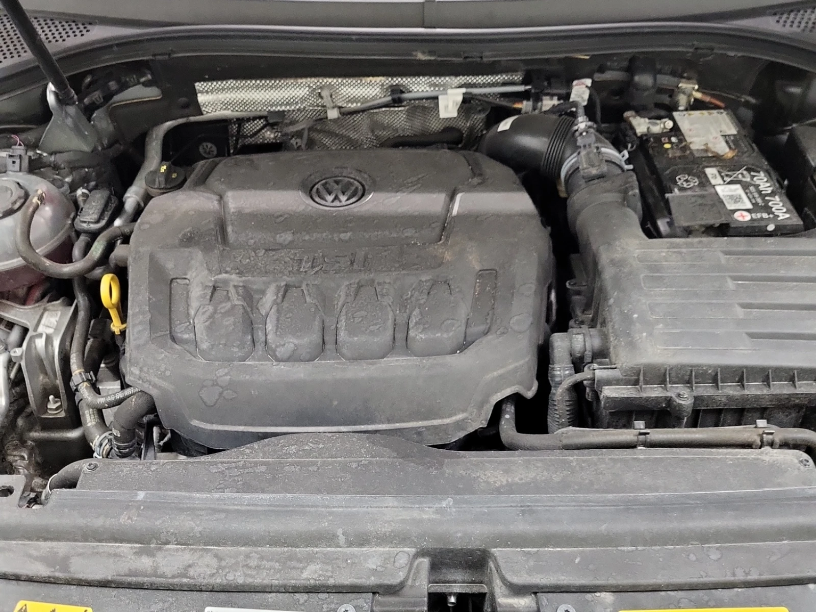 VW Tiguan Comfortline R-Line Black Edition/2 ЧИФТ ГУМИ, снимка 8 - Автомобили и джипове - 55200480