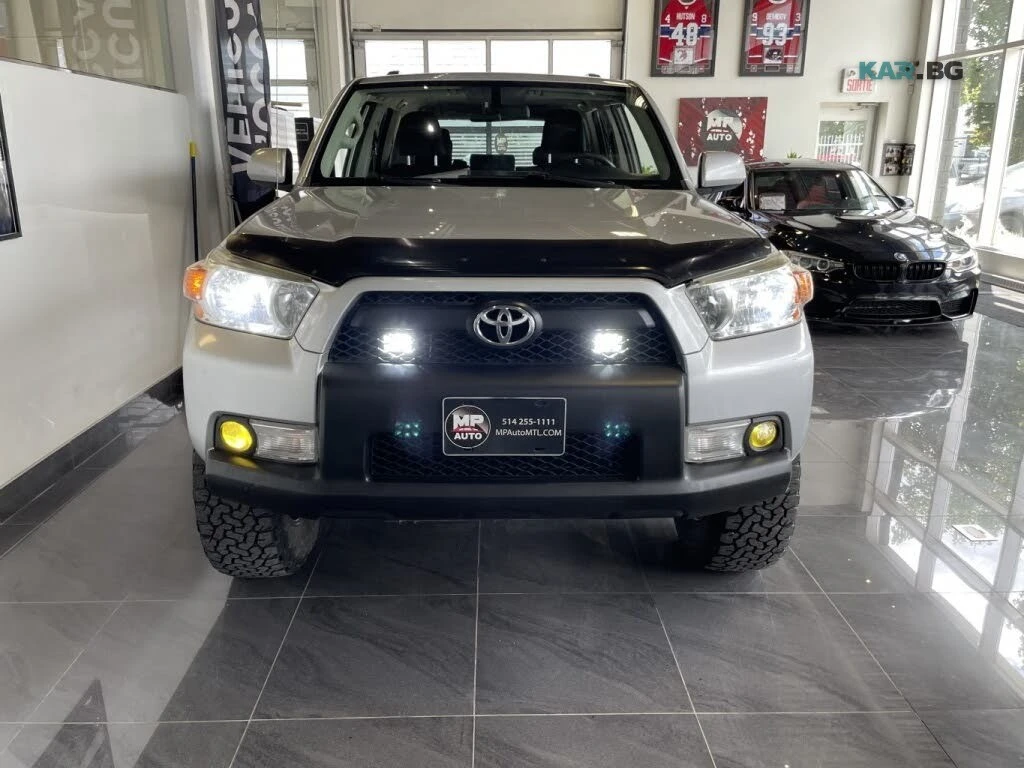 Toyota 4runner SR5* 4WD* CARFAX* , снимка 3 - Автомобили и джипове - 55387507