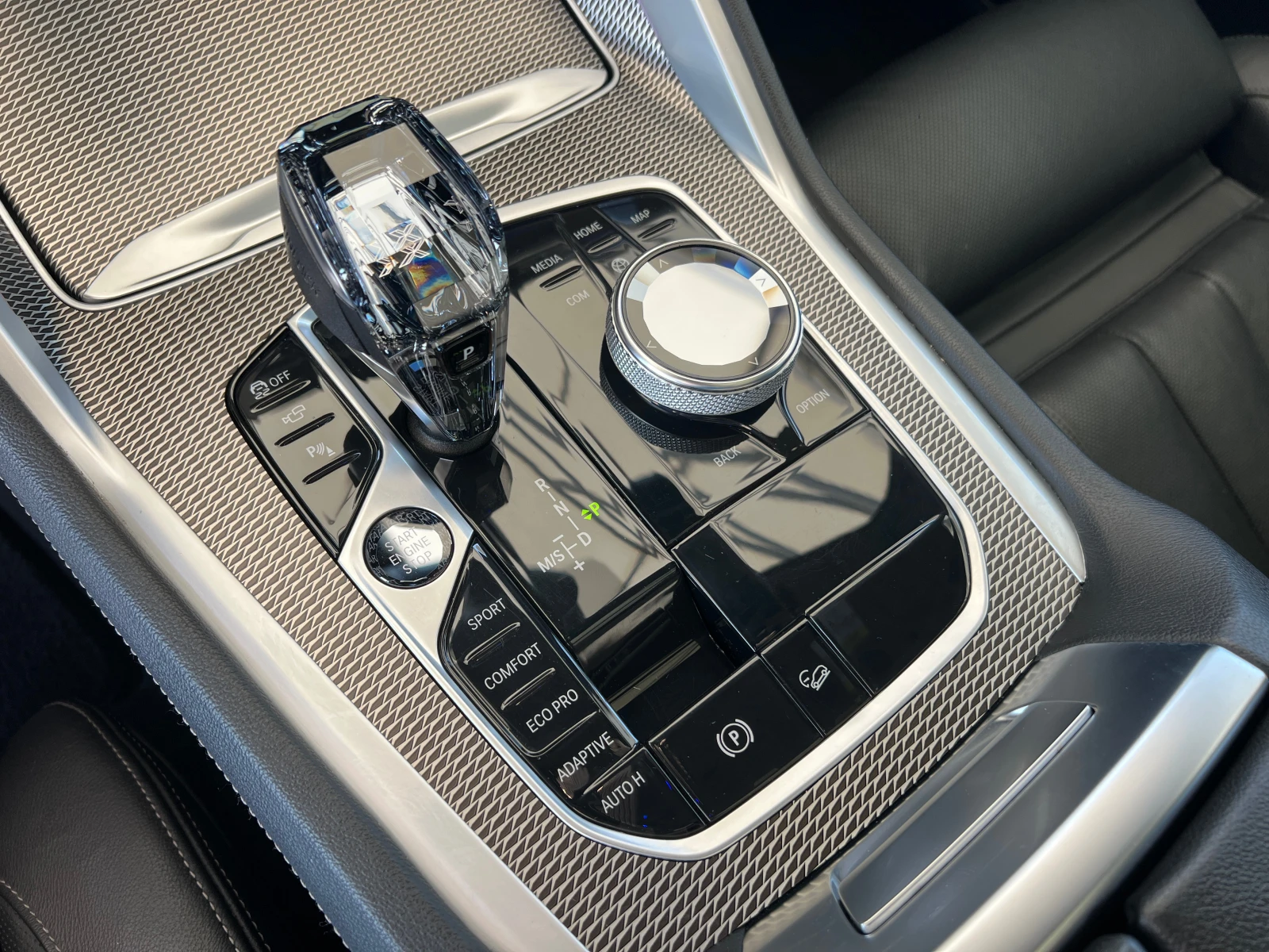 BMW X6 ПАКЕТ HARMANKARDON ОБДУХВАНЕПОДГРЕВ /03/2021г., снимка 16 - Автомобили и джипове - 55960076