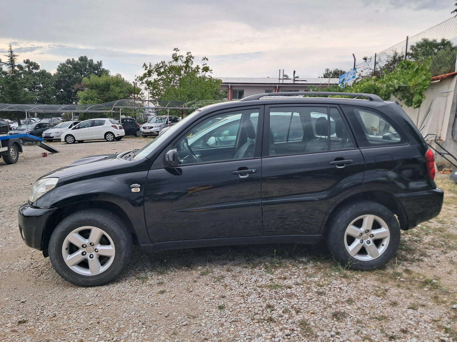 Toyota Rav4 2.0 D4D 4x4 faceligt 116ks, снимка 2 - Автомобили и джипове - 55968931