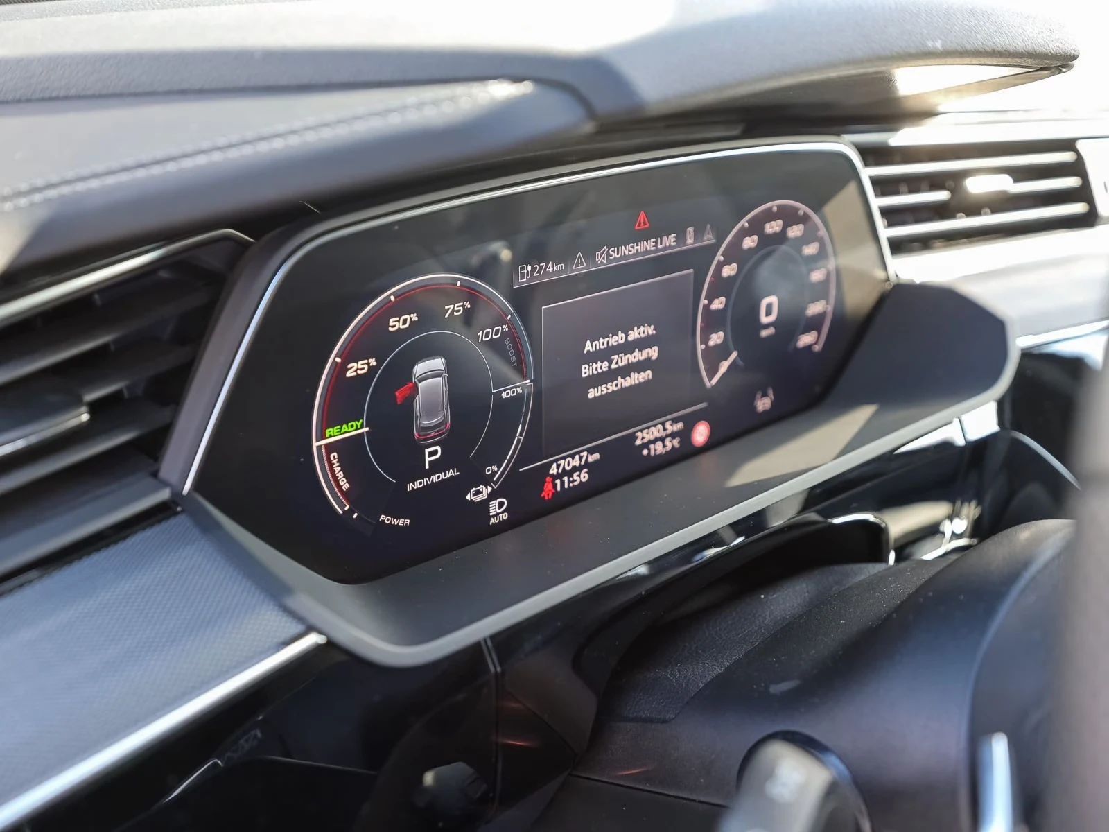 Audi Q8 e-tron 55/408HP/S-LINE/MATRIX/360/B&O/MEMO/712q | Mobile.bg � ����������� 13