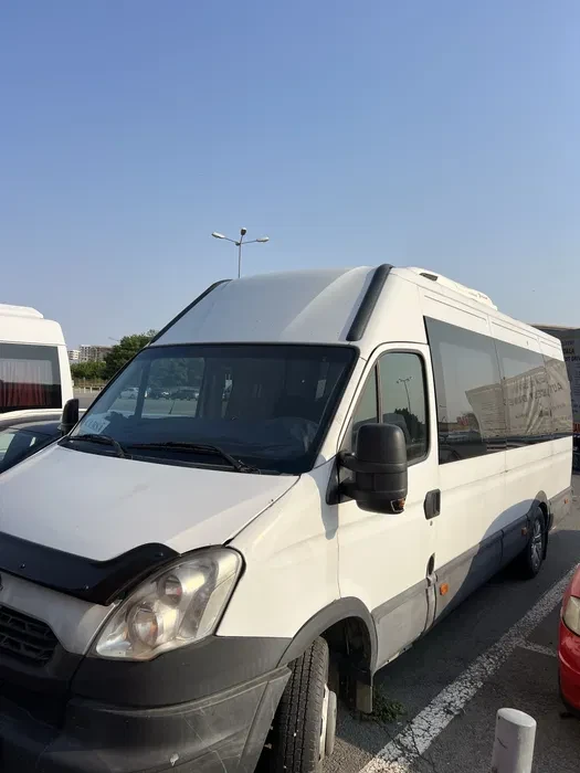VW Crafter 22 Места 163 к.с., снимка 12 - Бусове и автобуси - 55976748