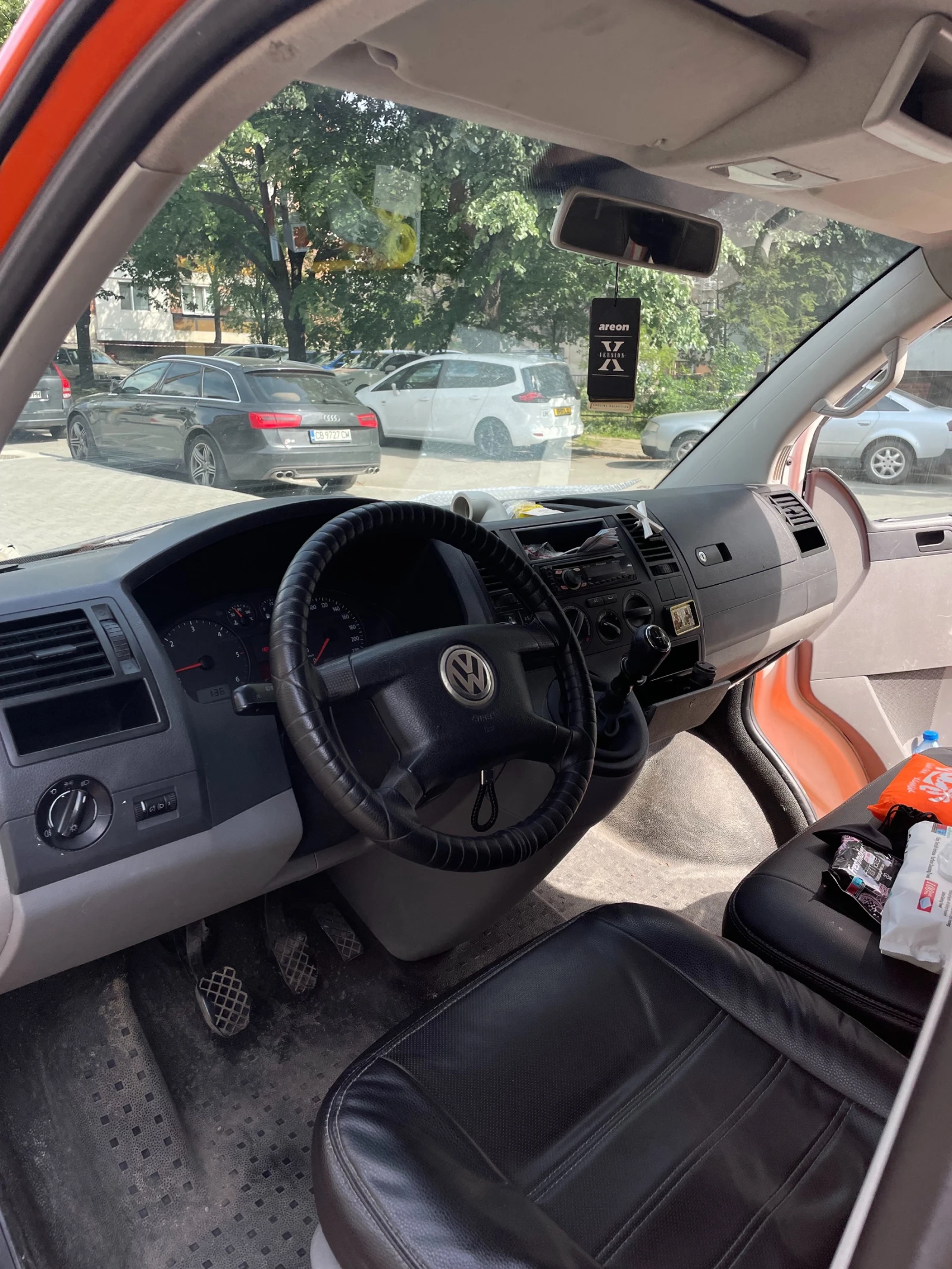 VW Transporter T5 - изображение 10