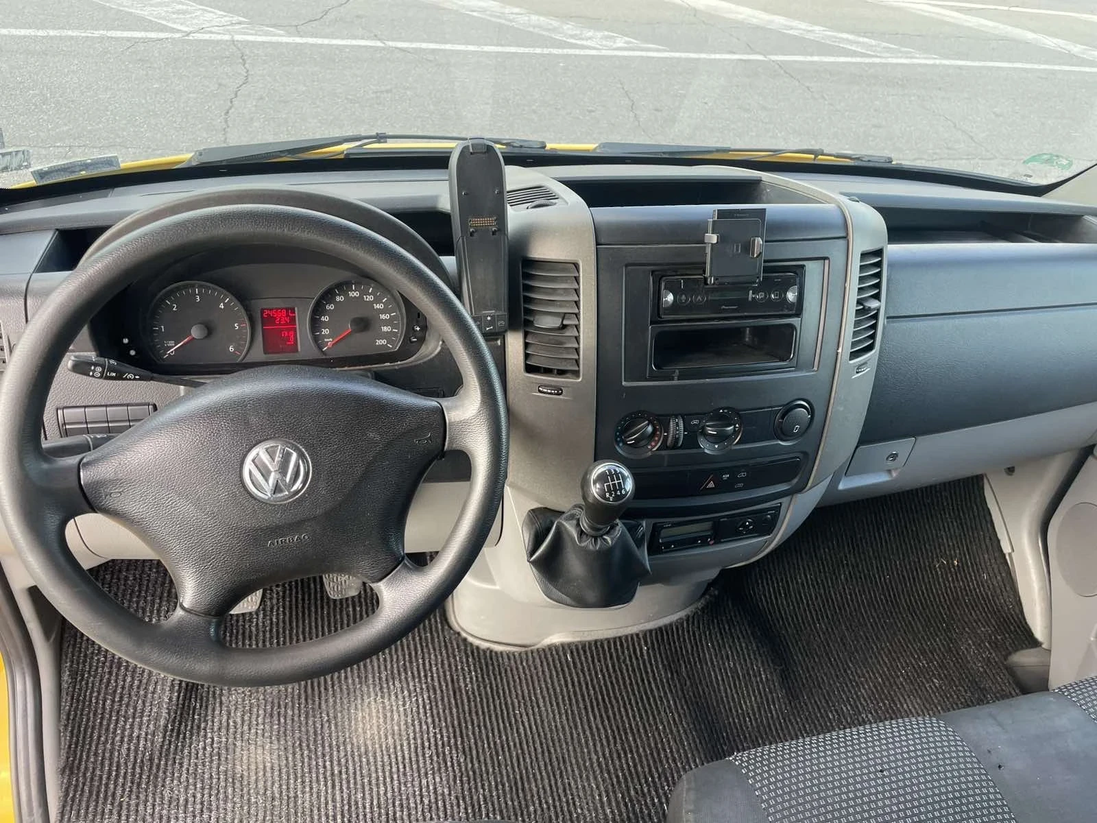 VW Crafter 2.0 | Mobile.bg   7