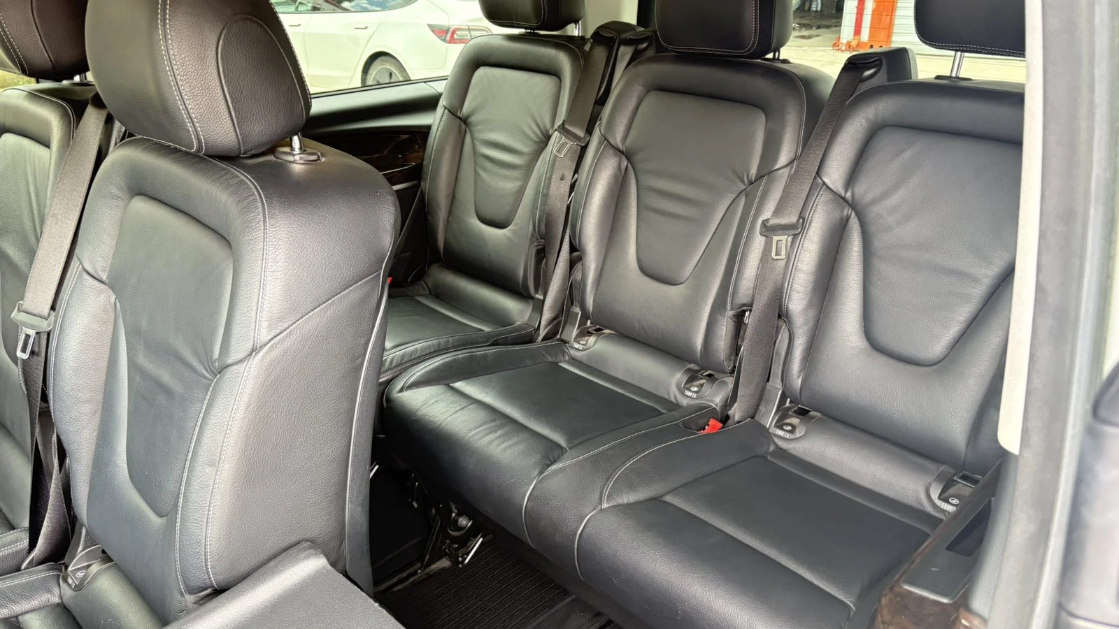 Mercedes-Benz V 220 2.2 DISEL, снимка 17 - Бусове и автобуси - 54751960