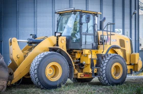 Обява за продажба на Челен товарач Cat 962M ~ 180 000 EUR - изображение 2
