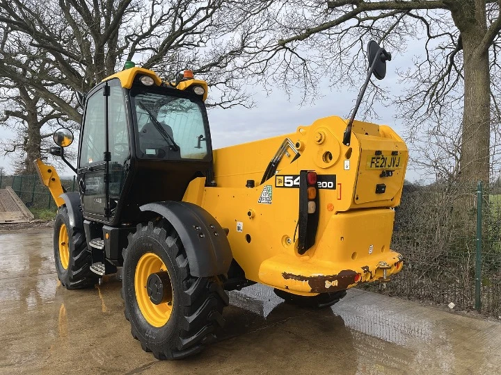 Телескопични товарачи JCB 540-200 - изображение 2