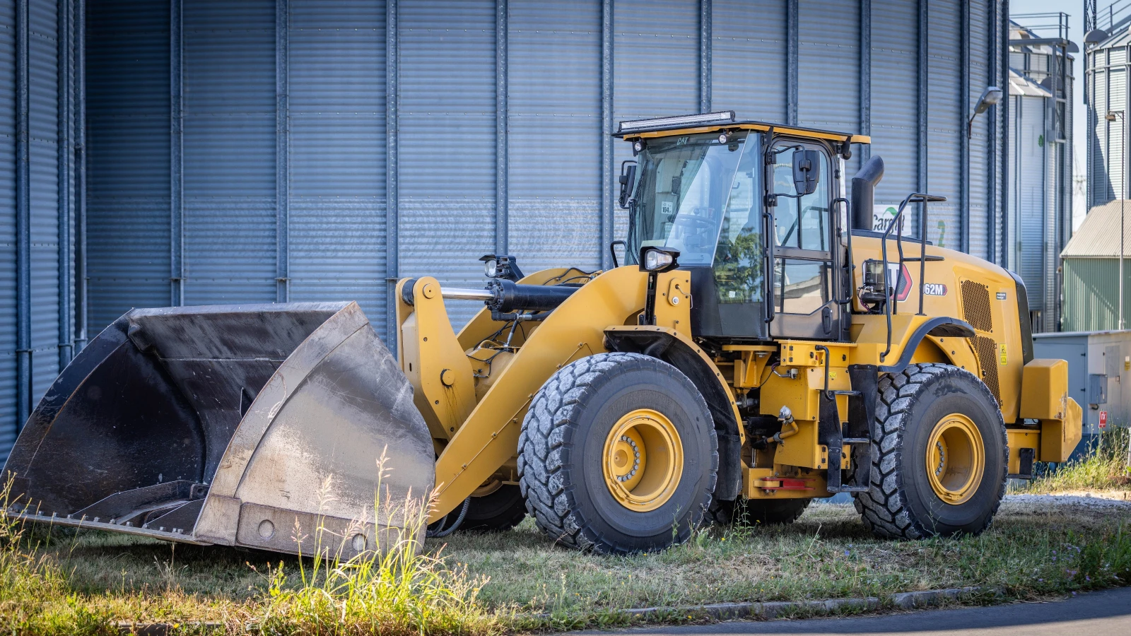 Челен товарач Cat 962M - изображение 2
