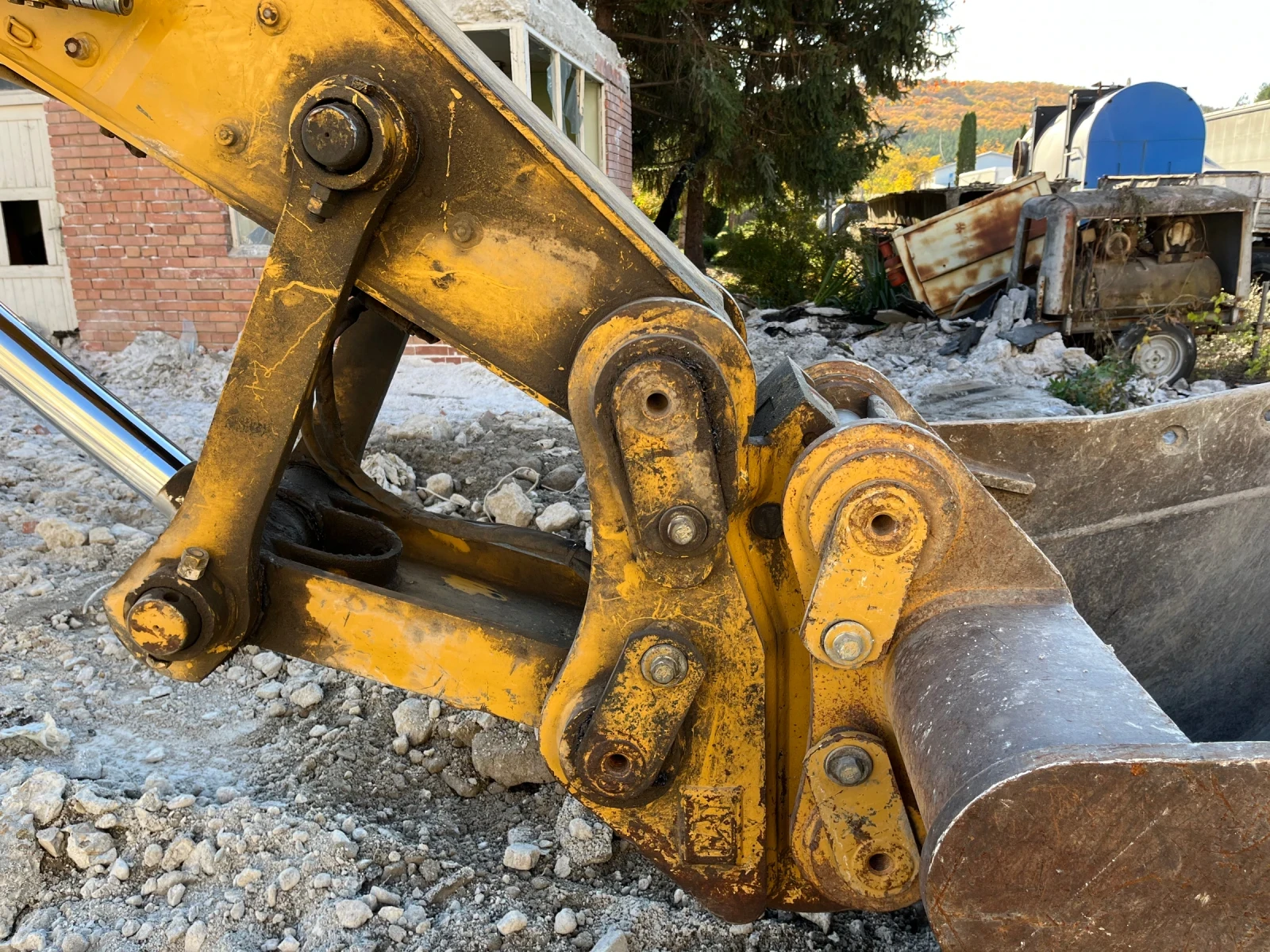 Багер Cat 330 GC - изображение 8