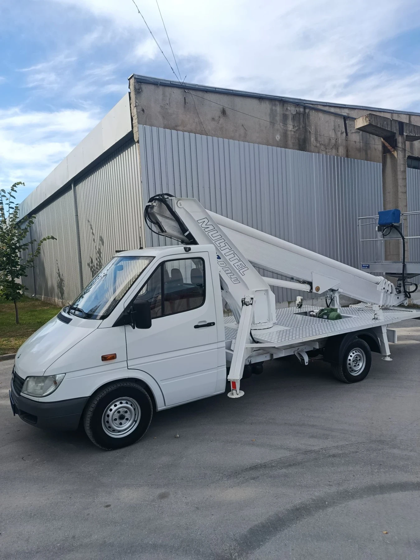 Автовишка Mercedes-Benz MULTITEL 22 ALU