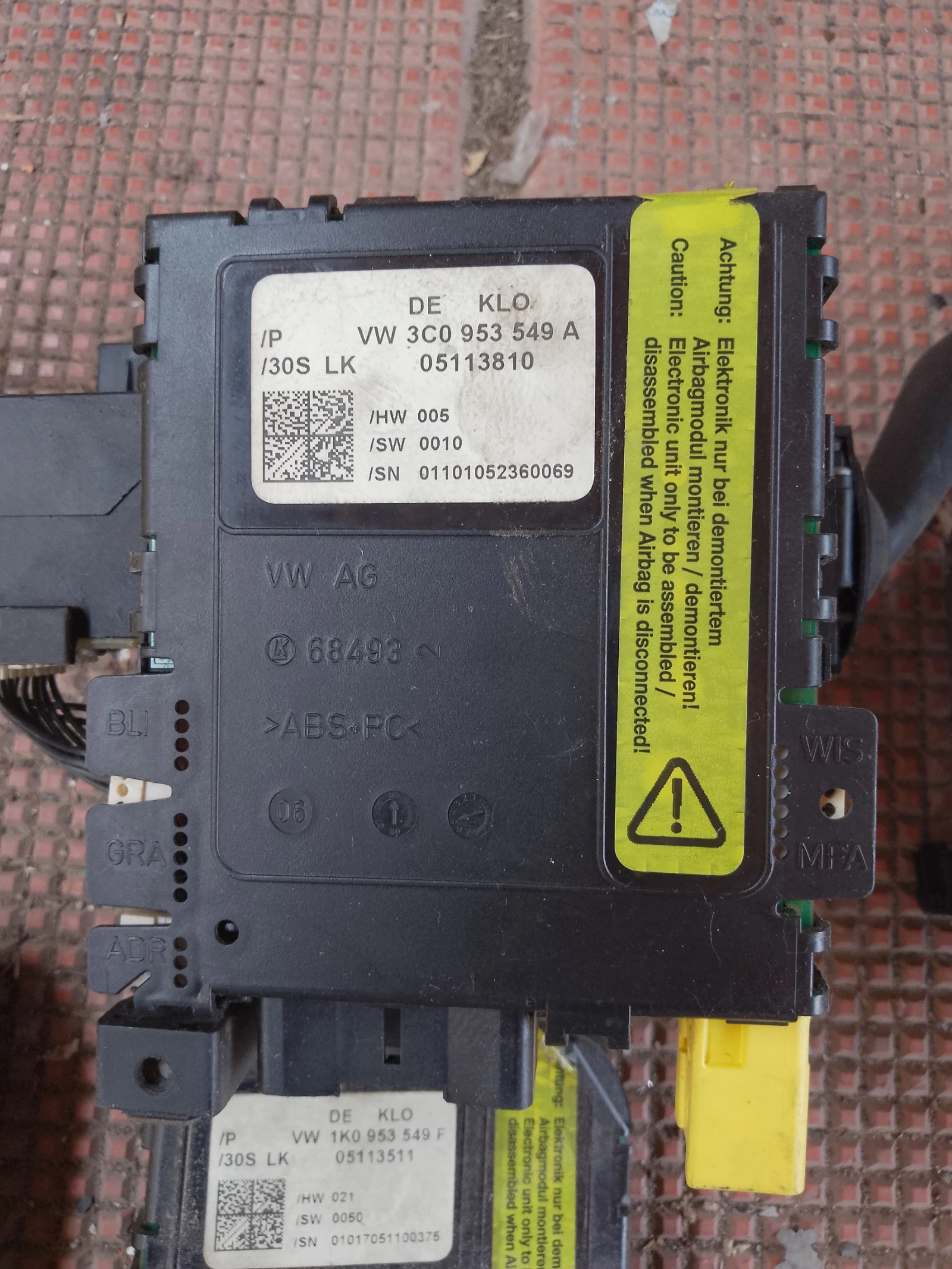 3C0953549A      | Mobile.bg   1