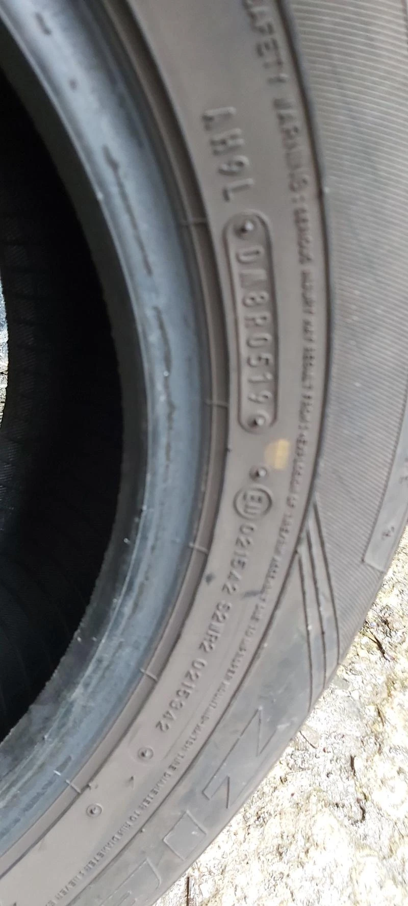 Гуми Летни 295/35R21, снимка 7 - Гуми и джанти - 32282728