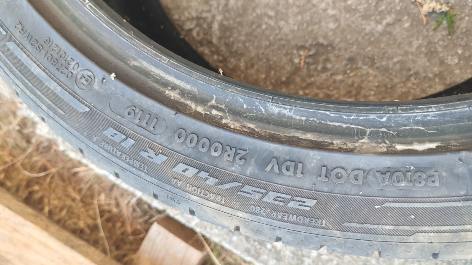 Гуми Летни 235/40R18, снимка 3 - Гуми и джанти - 56180526