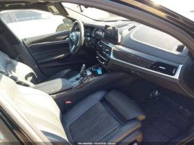 BMW 550 * M550i* xDrive* HARMAN KARDON* HEAD-UP* ШИБИДАХ* , снимка 5
