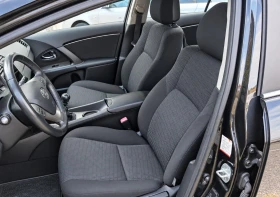 Toyota Avensis 1.8 VVTI, снимка 12
