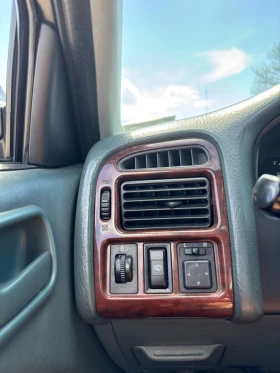 Toyota Avensis 2.0 td, снимка 10