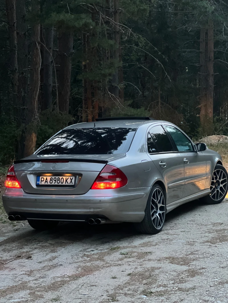 Mercedes-Benz E 270, снимка 6 - Автомобили и джипове - 46869381