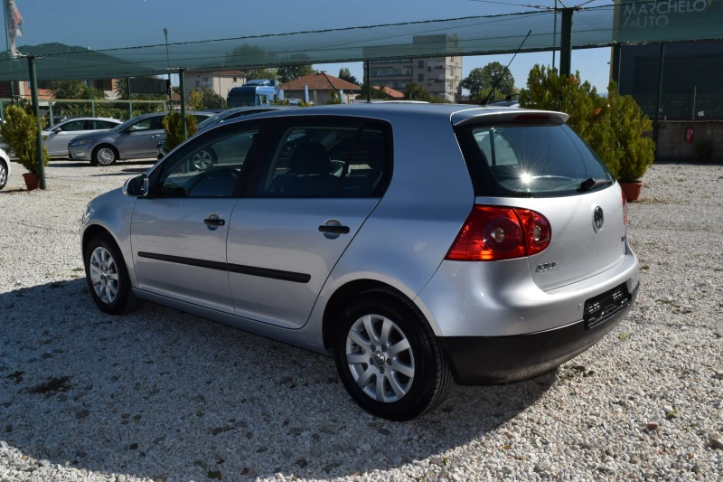 VW Golf 1.9 TDI 105 kc, снимка 3 - Автомобили и джипове - 47438423