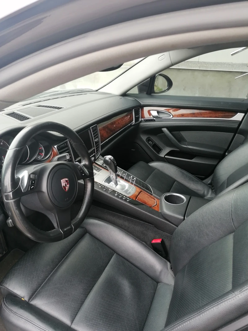 Porsche Panamera, снимка 5 - Автомобили и джипове - 48158532