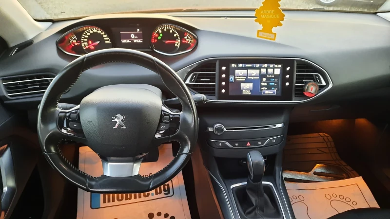 Peugeot 308 1.2-Бензин  * Allure * Автомат * Топ * , снимка 12 - Автомобили и джипове - 48407942