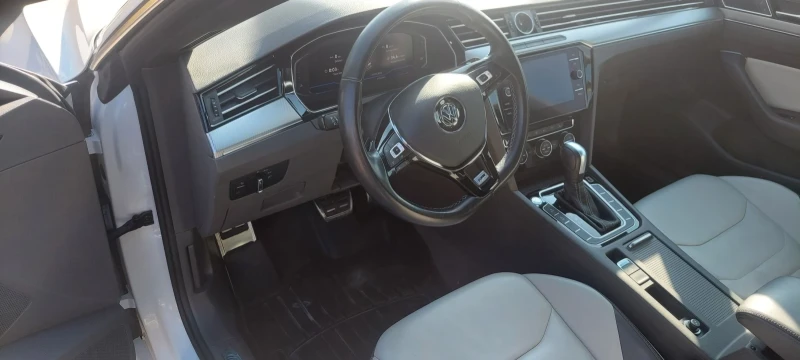 VW Arteon 2.0 TFSI, снимка 9 - Автомобили и джипове - 48789241