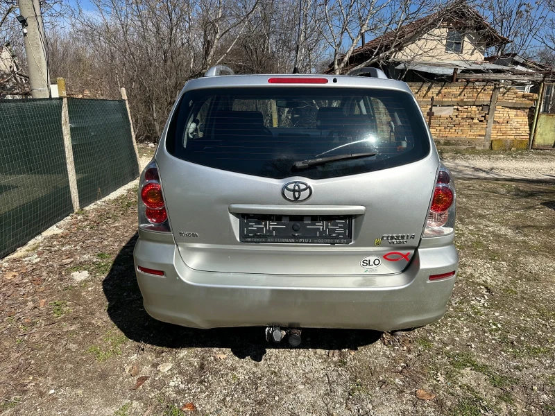 Toyota Corolla verso 1.8 vvt-i 129kc 7 местна, снимка 5 - Автомобили и джипове - 49510890