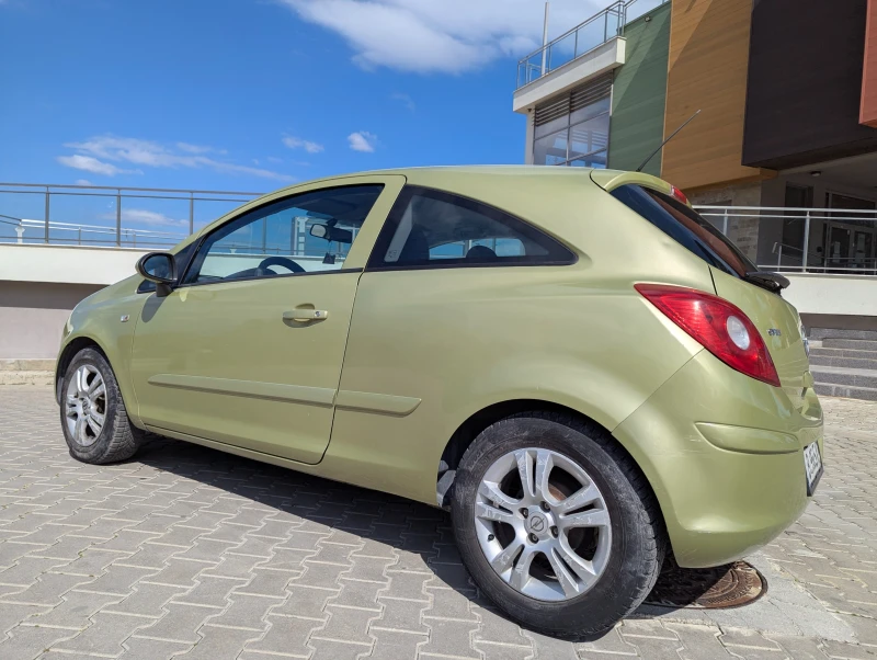 Opel Corsa 1.2, снимка 6 - Автомобили и джипове - 49562865