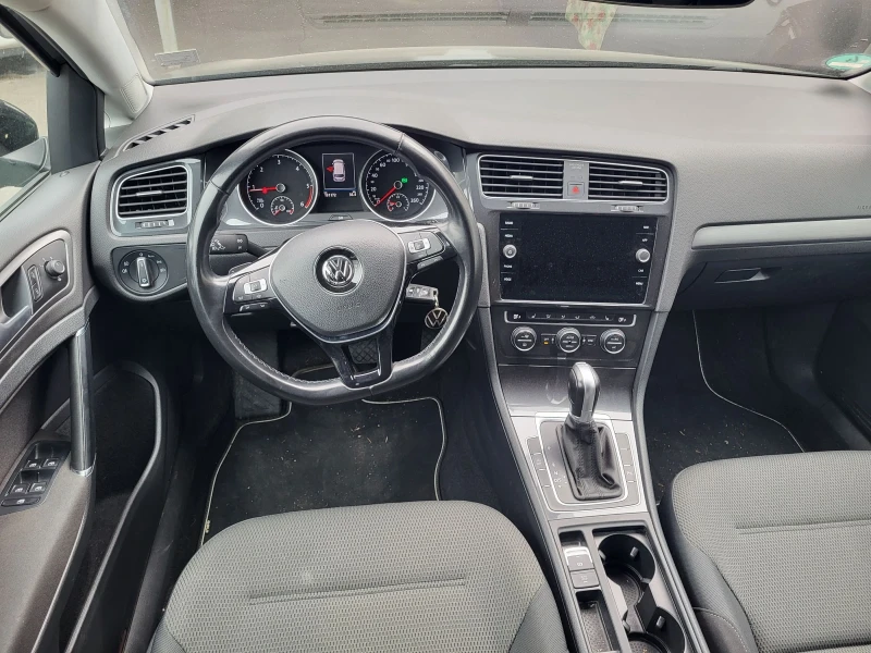 VW Golf Variant 1.6 ТДИ Автоматик LED Пакет, снимка 6 - Автомобили и джипове - 49604564