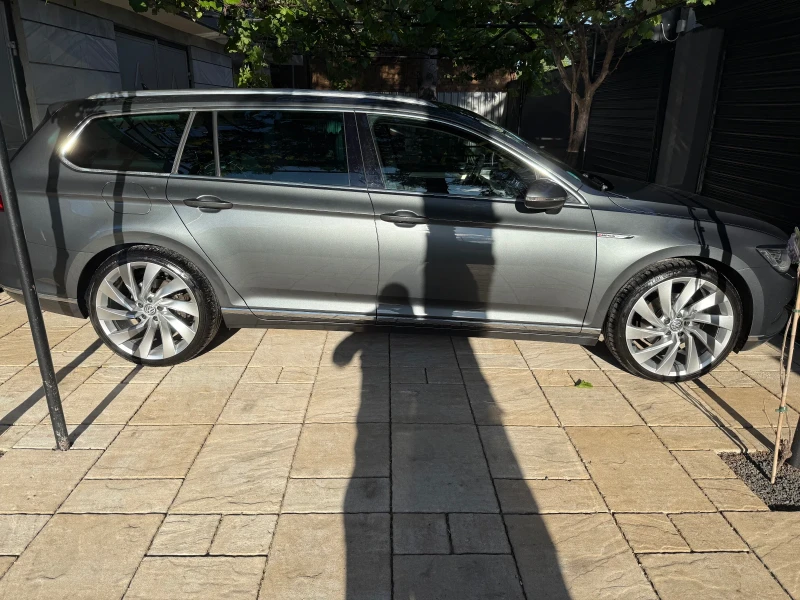 VW Passat 2.0 tdi 4motion High-Line Full Led ACC DSG Keyless, снимка 2 - Автомобили и джипове - 52365943