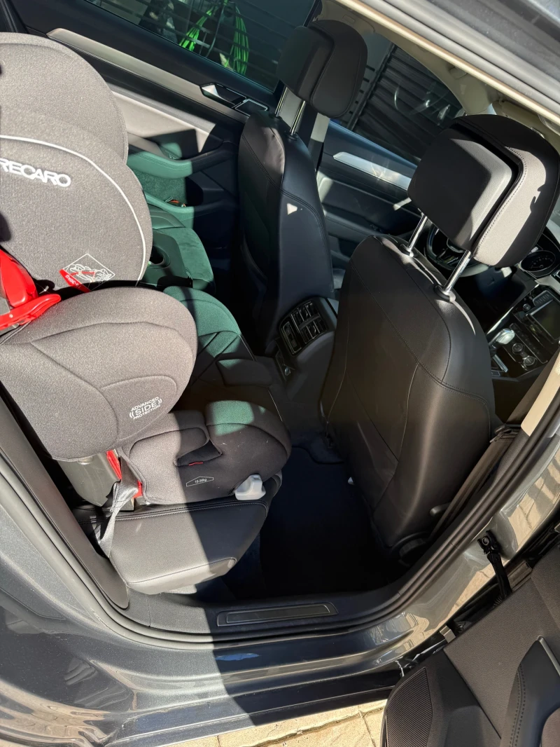 VW Passat 2.0 tdi 4motion High-Line Full Led ACC DSG Keyless, снимка 4 - Автомобили и джипове - 52365943