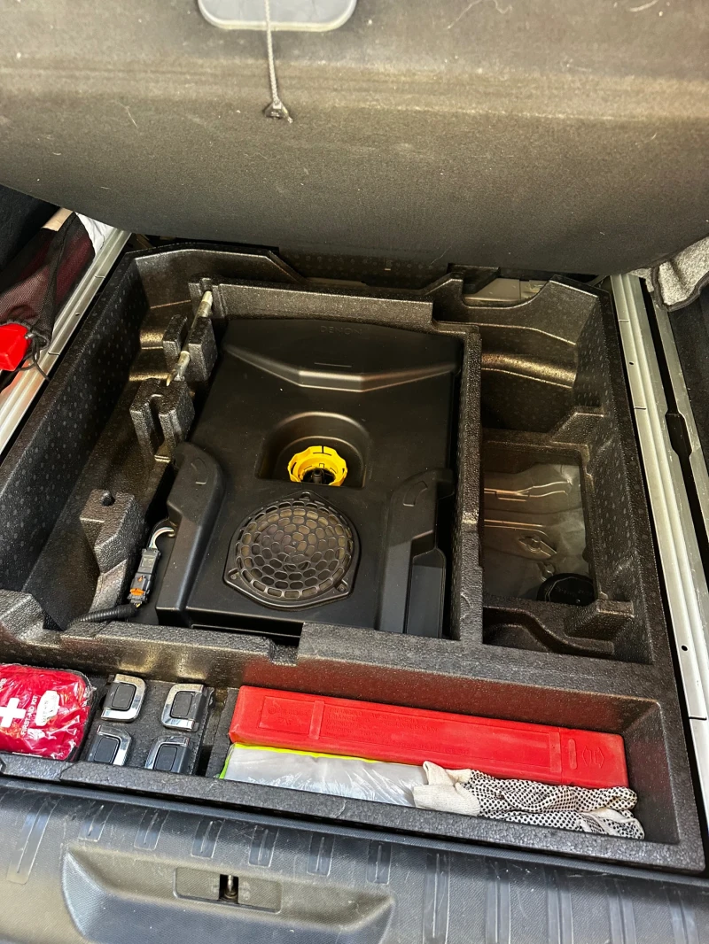 Peugeot 308 2.0 GT-181к.с, снимка 7 - Автомобили и джипове - 51949928