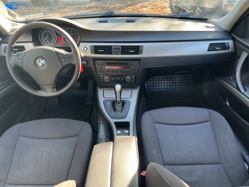 BMW 330 xd E90 231кс, снимка 13 - Автомобили и джипове - 52365765