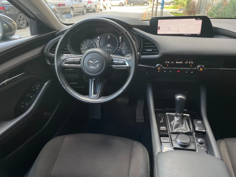Mazda 3 2.0 SkyActiv-G Mild Hybrid, снимка 7 - Автомобили и джипове - 52168487