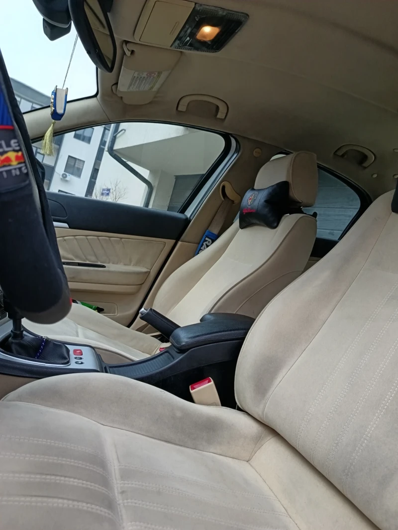 Alfa Romeo 159 1.9JTDM, снимка 11 - Автомобили и джипове - 52403583