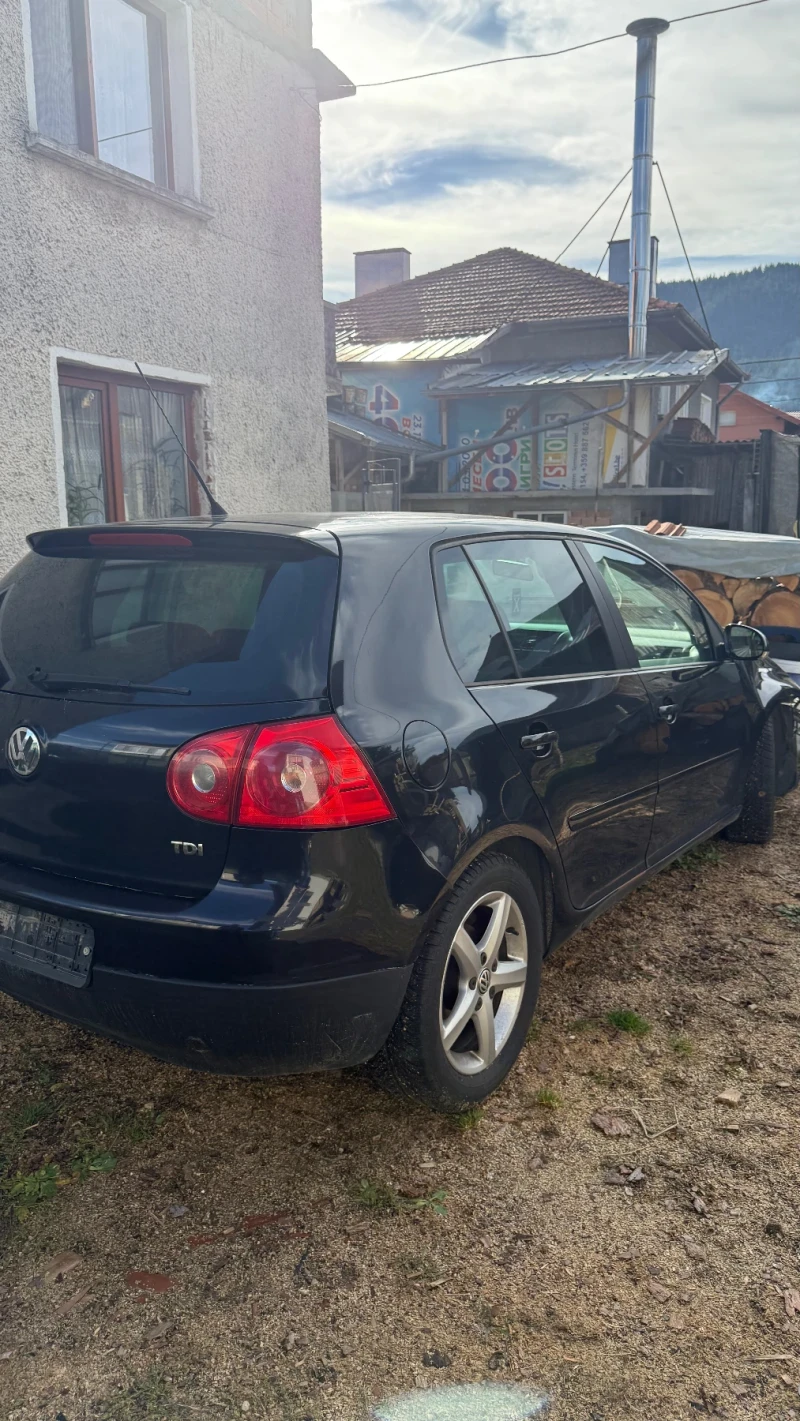 VW Golf, снимка 2 - Автомобили и джипове - 52434082