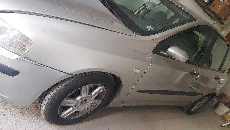 Fiat Stilo, снимка 6 - Автомобили и джипове - 52630910