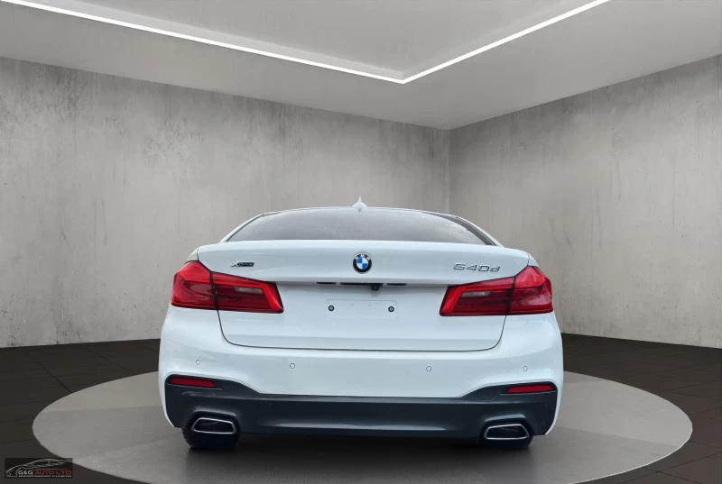 BMW 520 G30/190HP/xDRIVE/CAM/NAVI/ACC/AMBI/977v, снимка 6 - Автомобили и джипове - 53593874
