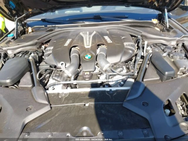 BMW 550 * M550i* xDrive* HARMAN KARDON* HEAD-UP* ШИБИДАХ* , снимка 9 - Автомобили и джипове - 55065697