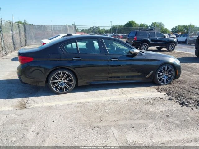 BMW 550 * M550i* xDrive* HARMAN KARDON* HEAD-UP* ШИБИДАХ* , снимка 12 - Автомобили и джипове - 55065697