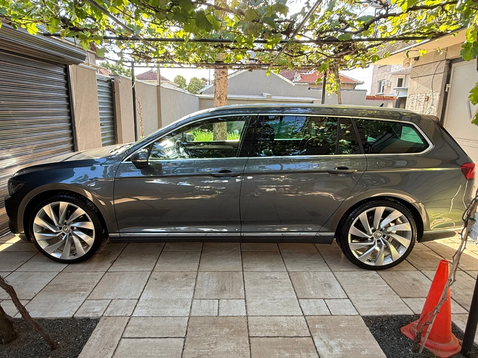 VW Passat 2.0 tdi 4motion High-Line Full Led ACC DSG Keyless, снимка 1