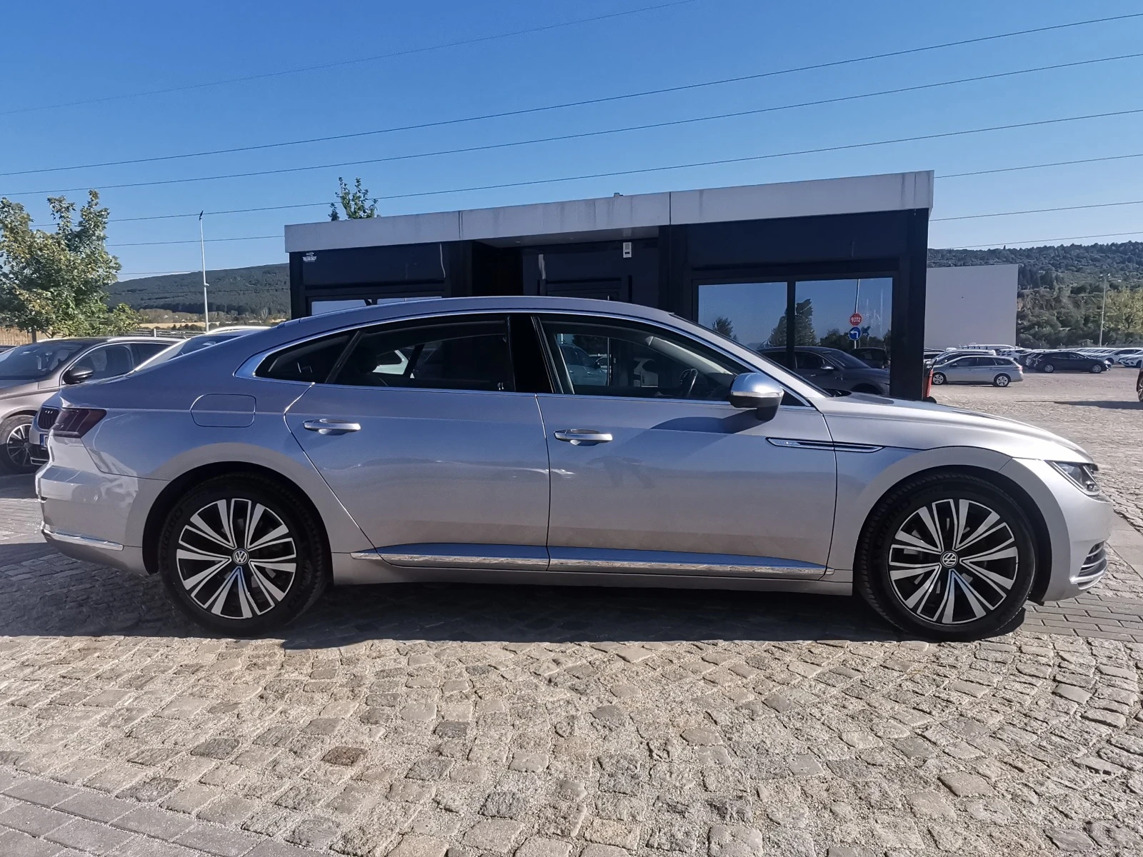 VW Arteon 2.0TDI 190к.с. A/T 4MOTION - изображение 7