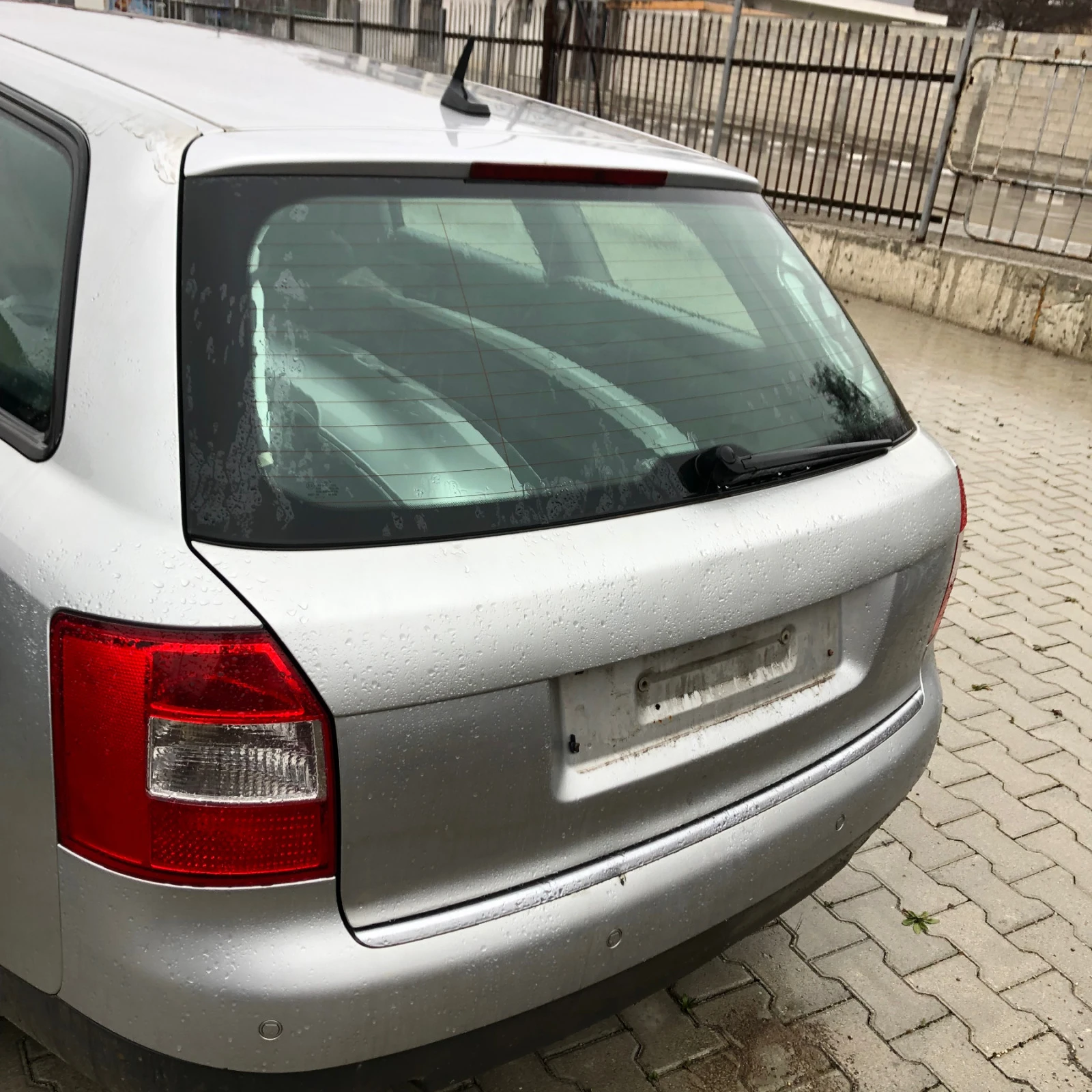 Audi A4 3.0 - изображение 4
