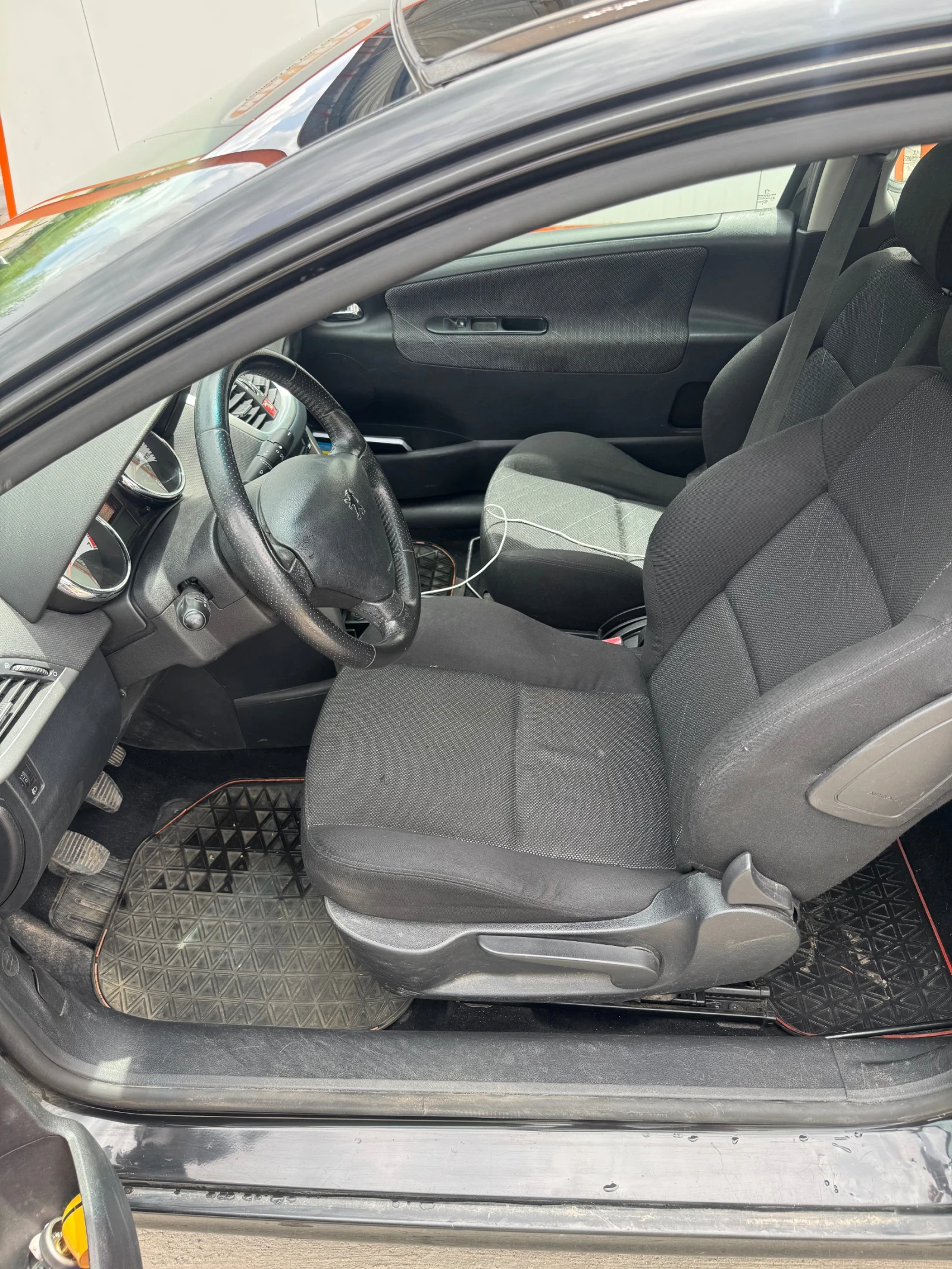 Peugeot 207  - изображение 3